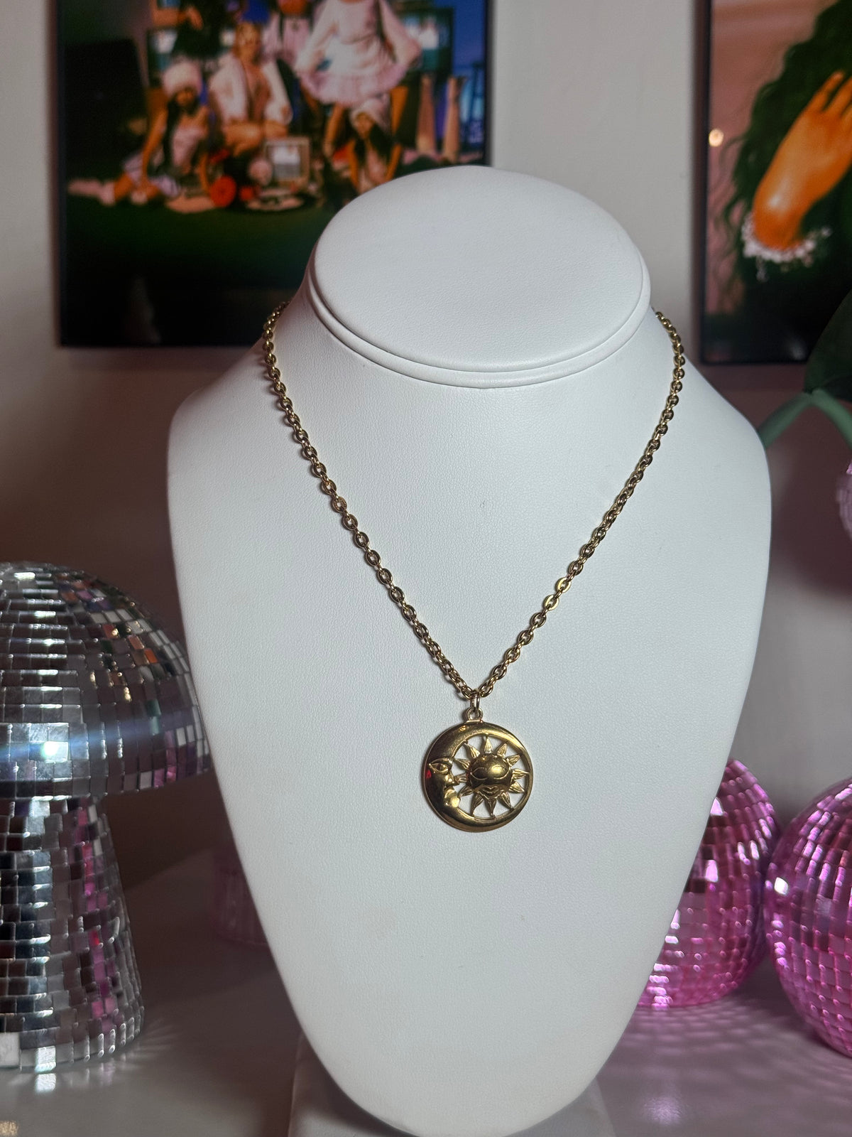 Lunar Sol Chain
