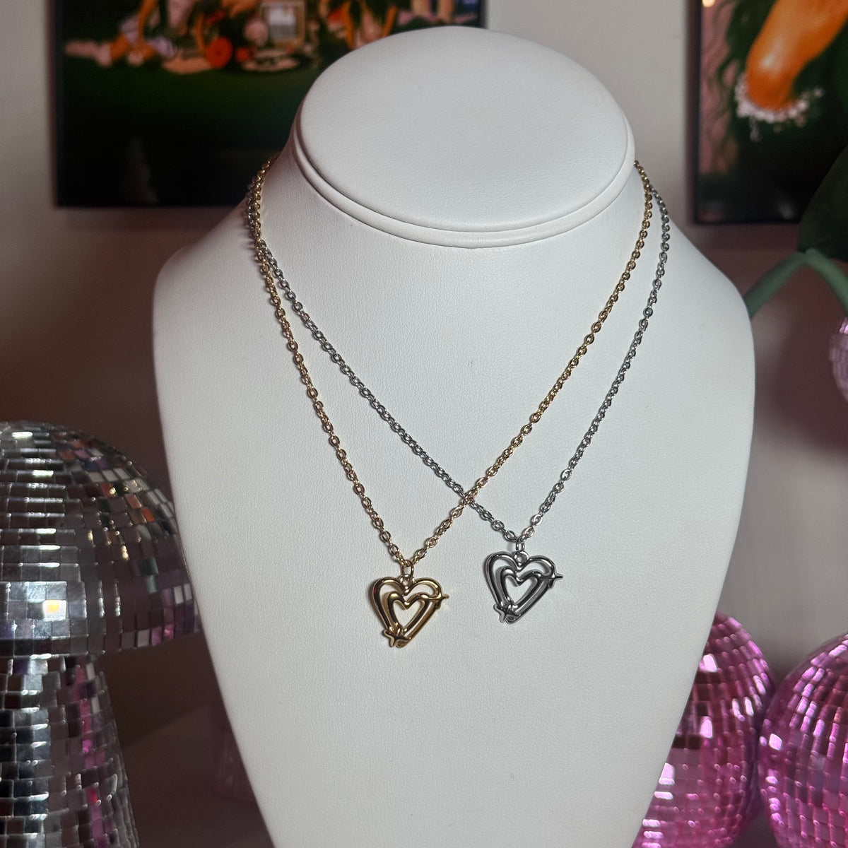 Glimmer Heart Chain