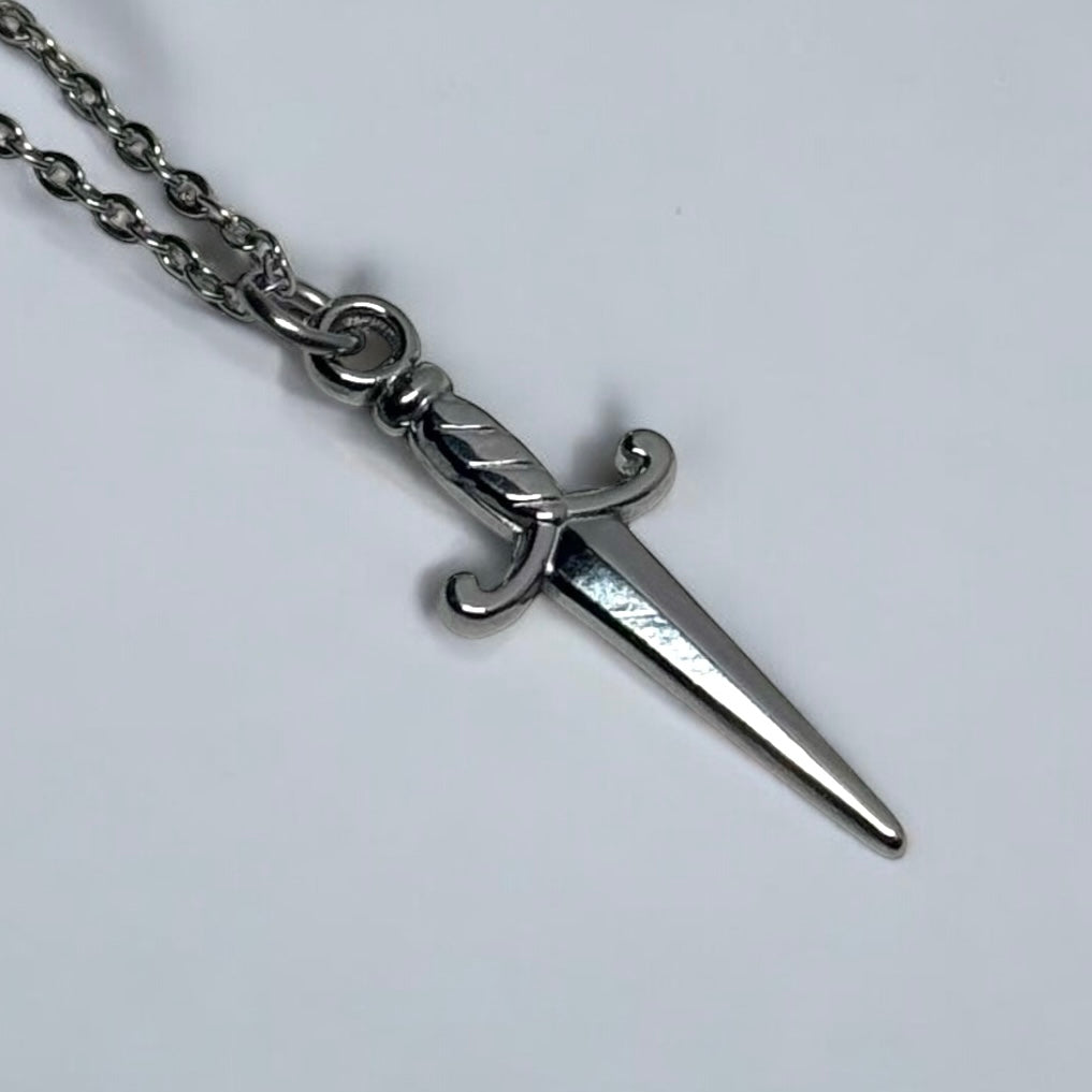 Mini Dagger Chain