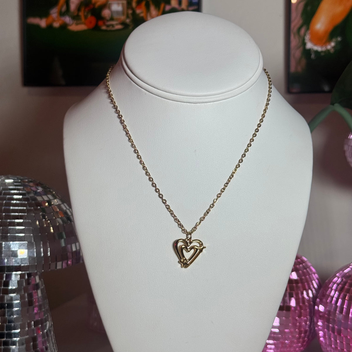 Glimmer Heart Chain