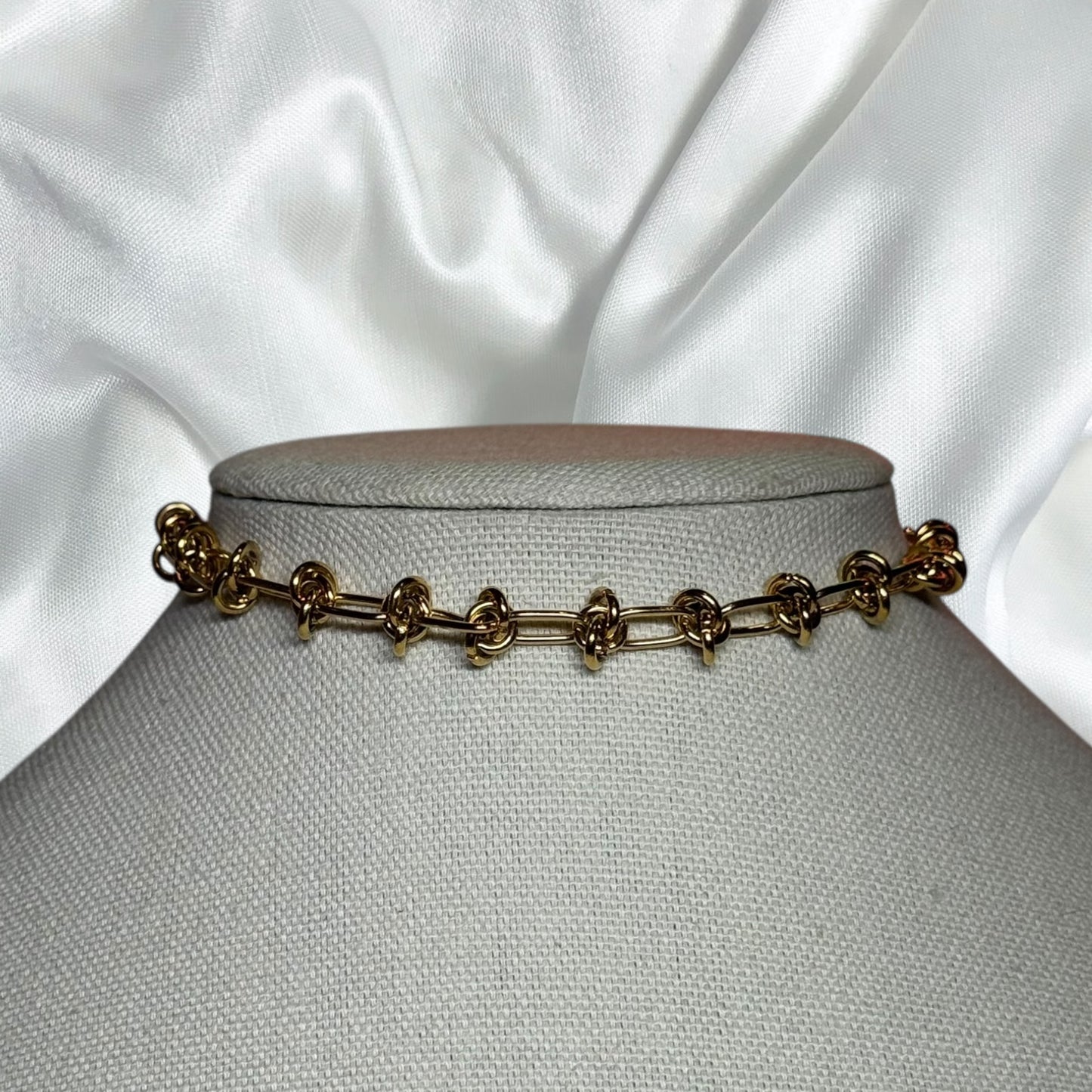 Barbwire Choker