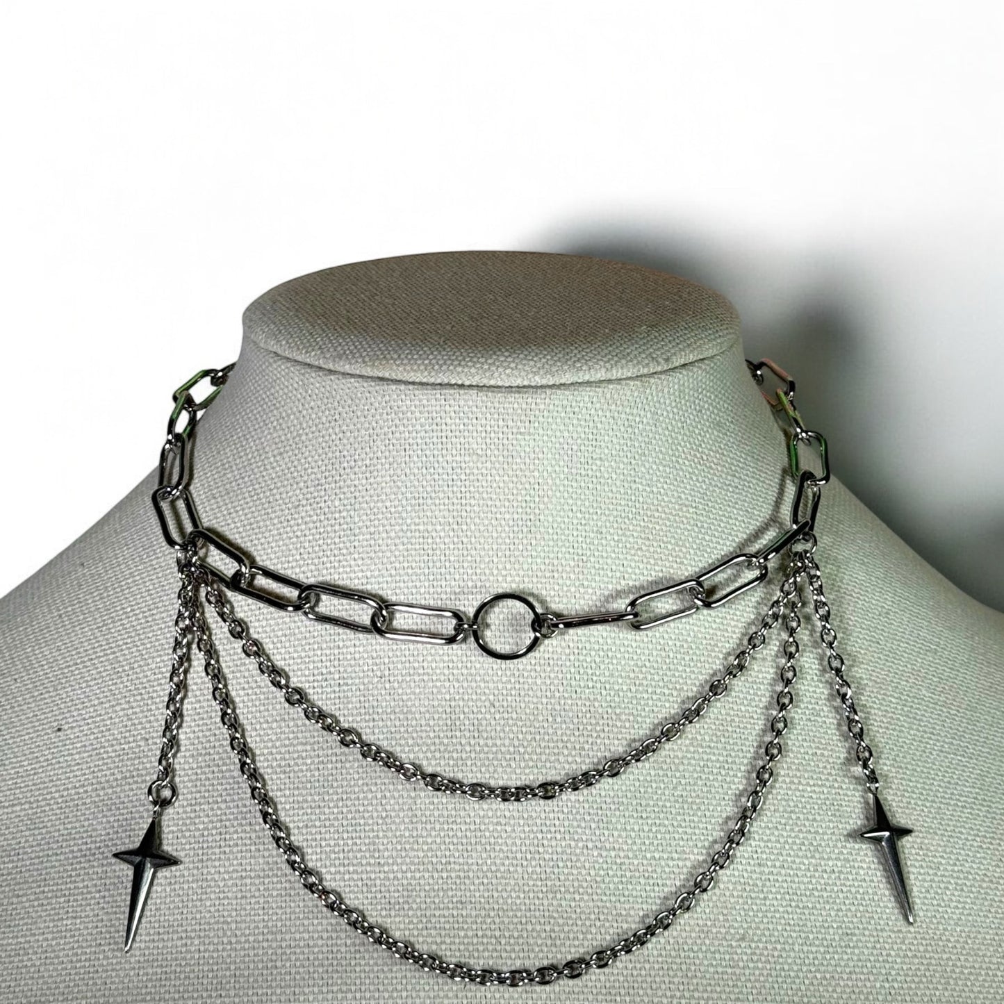 Vista Necklace