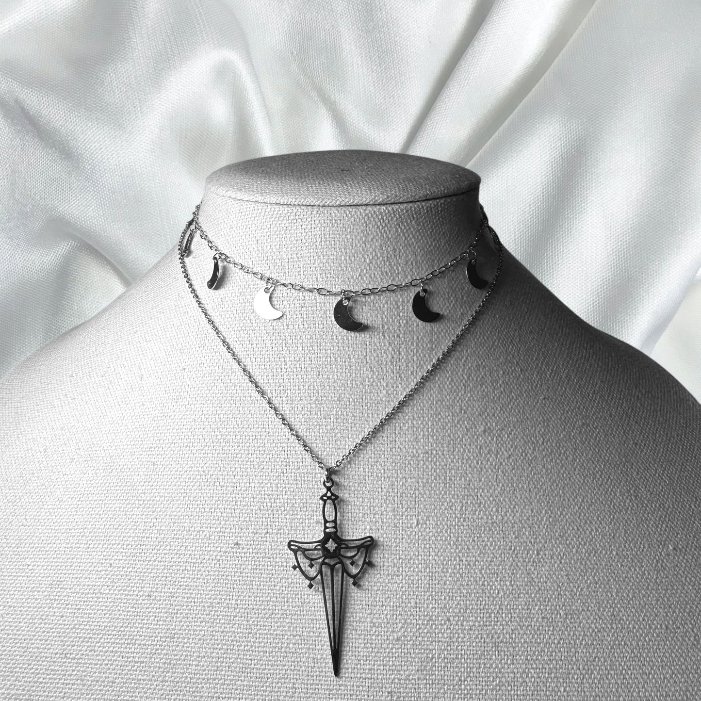 Moon Choker
