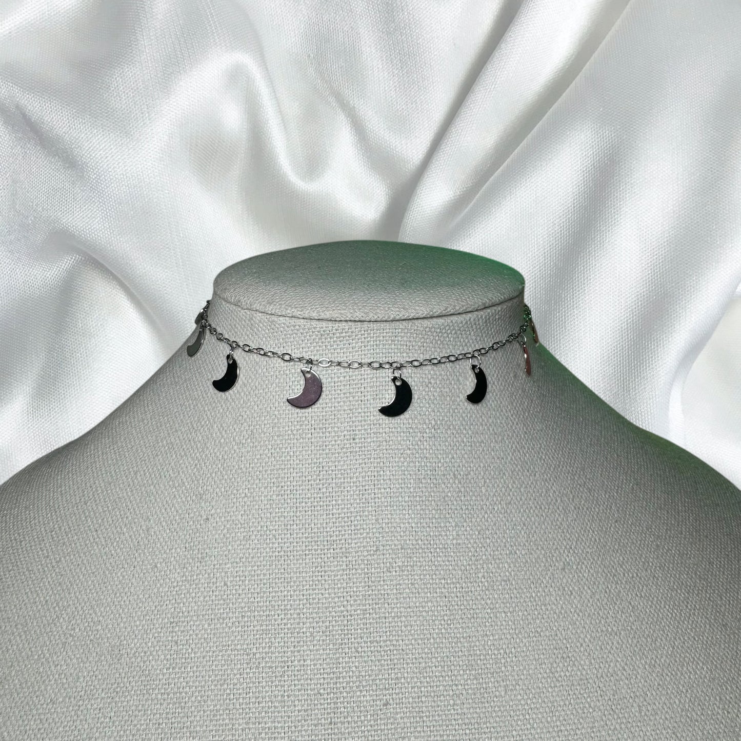 Moon Choker
